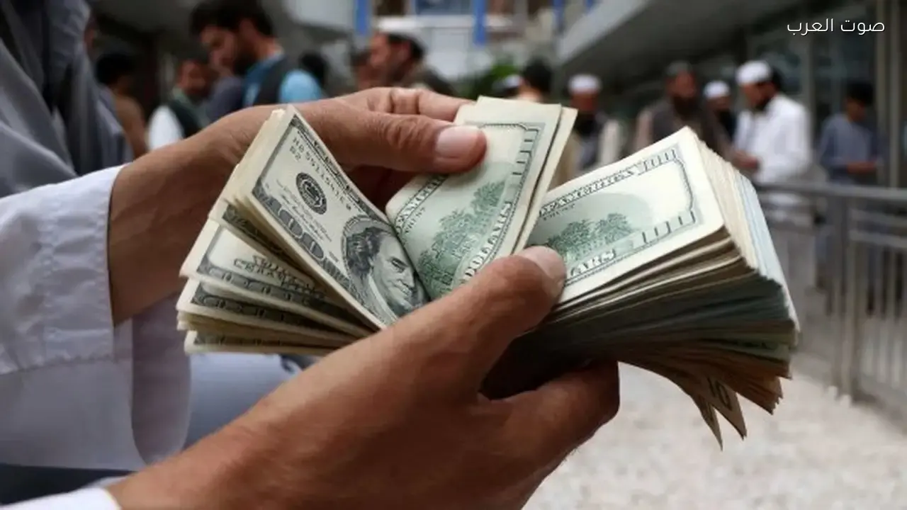 سعر الدولار اليوم.. تحديث جديد لأسعار العملات في البنوك المصرية ومنصات الصرافة